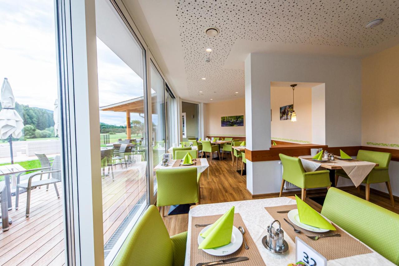 Landhotel Timmerer Möderbrugg Eksteriør billede