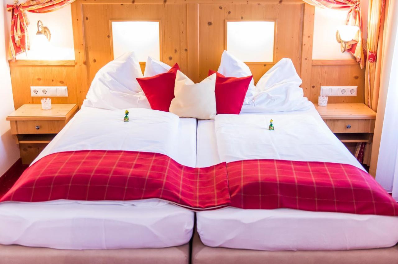 Landhotel Timmerer Möderbrugg Eksteriør billede